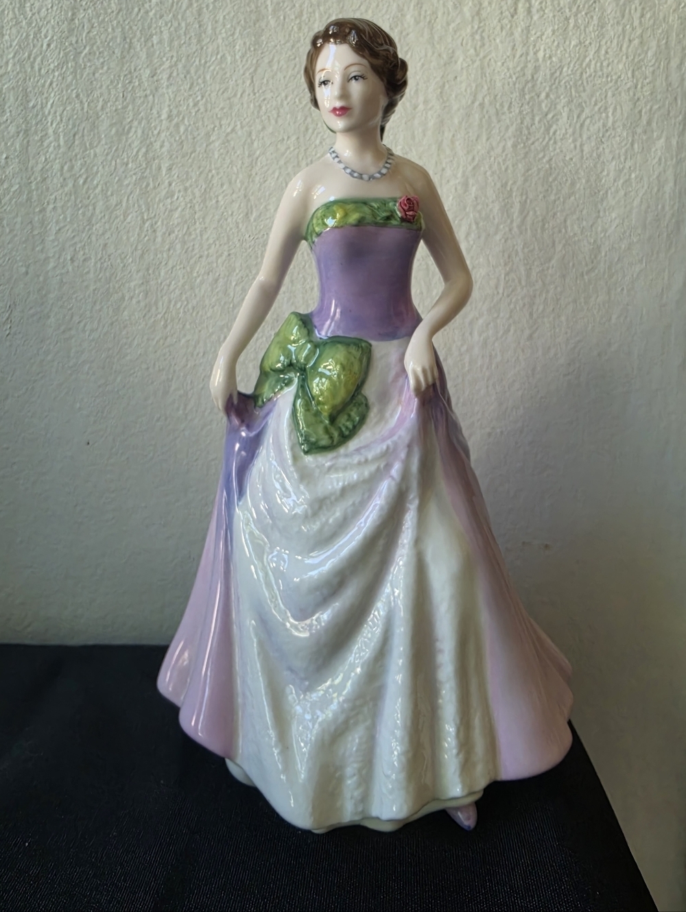 Royal Doulton Jessica HN 3850 Figure Of The Year 1997